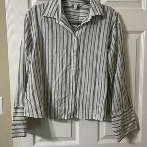 Elizabeth & James Wide Cuff Striped Button Down White Gray Striped Shirt Large